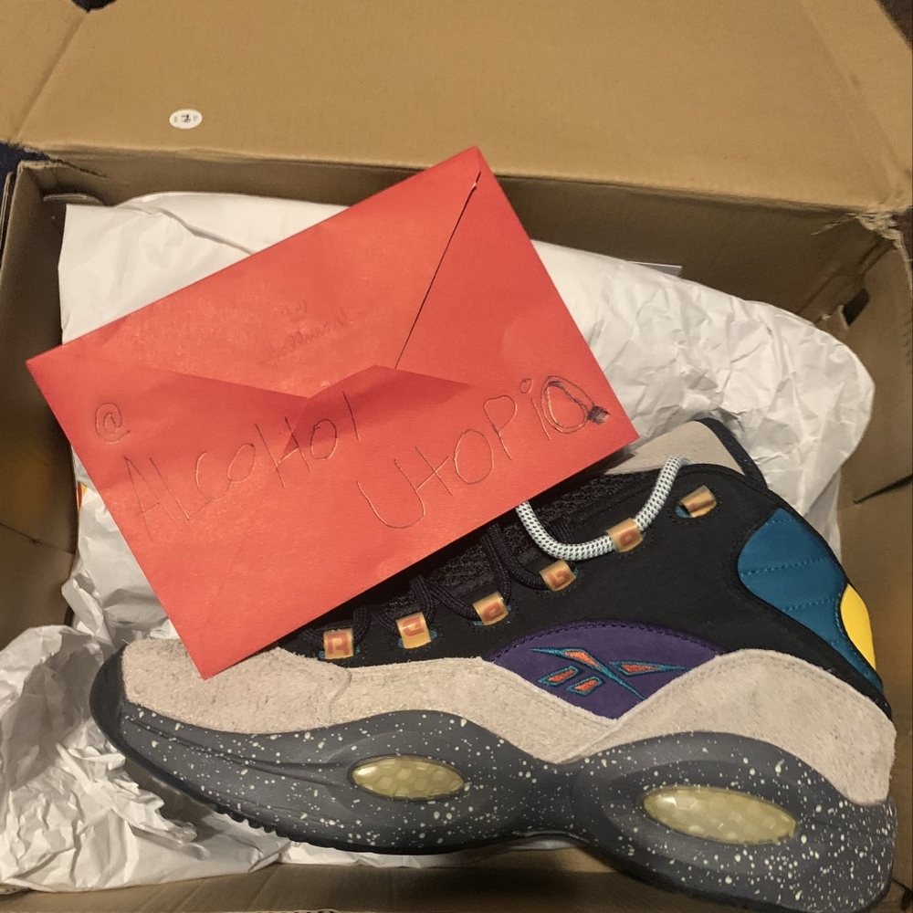 Gone Fishing Reebok - Picture 2 of 3